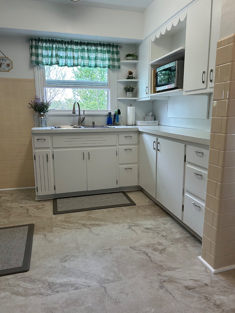 Furnished Finder property 1008249_1 photo 7