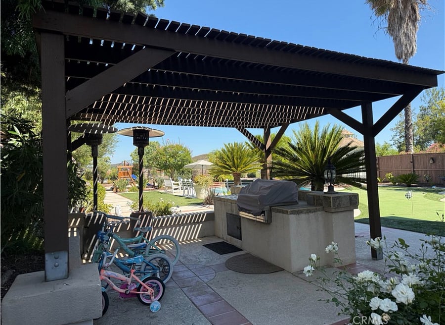 Furnished Finder property 1008259_1 photo 14