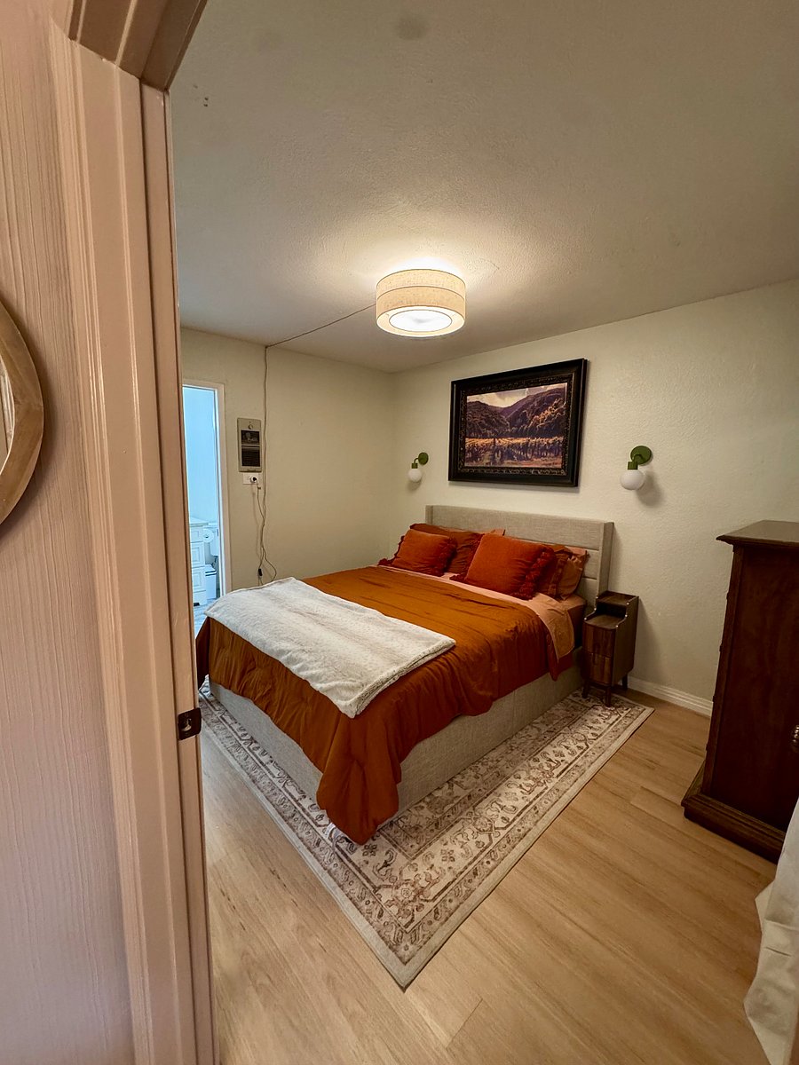 Furnished Finder property 1008260_1 photo 2