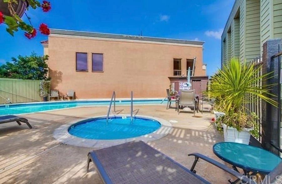 Furnished Finder property 1008260_1 photo 9