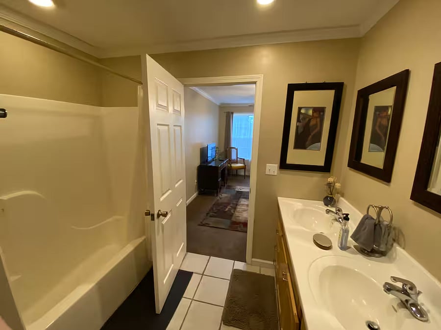 Furnished Finder property 1008265_1 photo 17