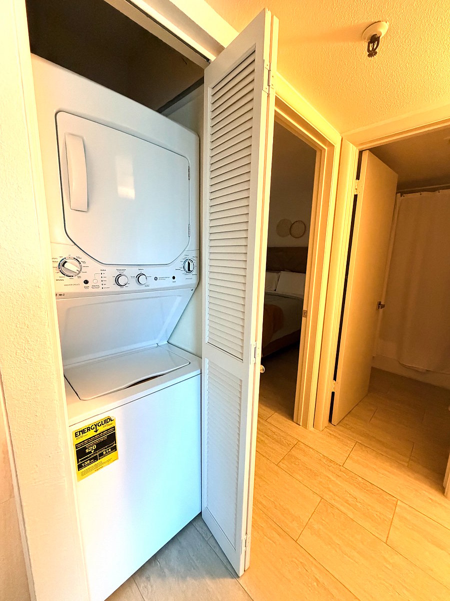 In Unit Washer / Dryer