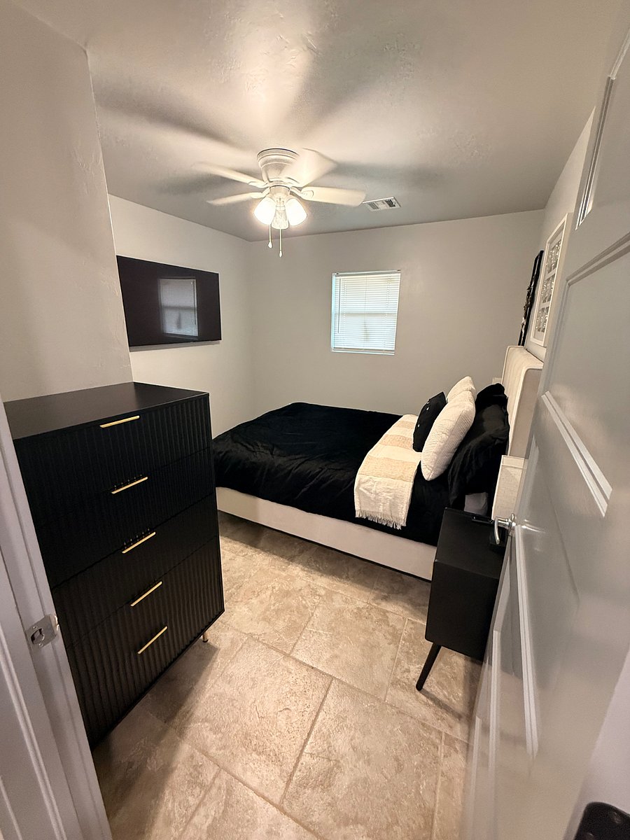 Furnished Finder property 1008289_1 photo 20