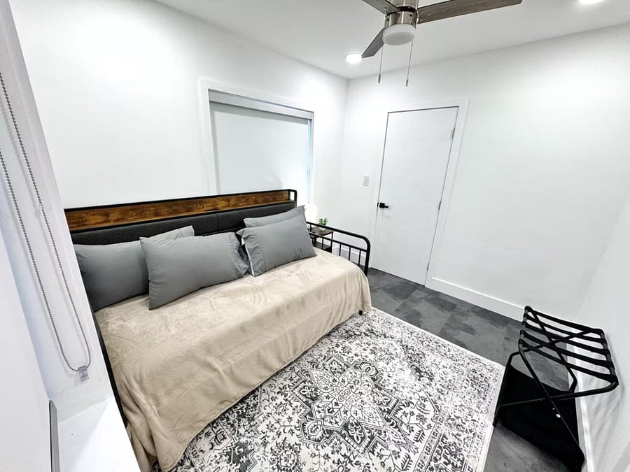 Furnished Finder property 1008292_1 photo 14