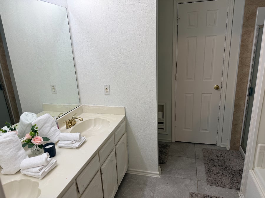 Furnished Finder property 1008294_1 photo 9