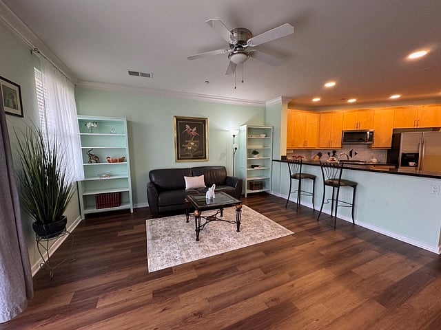 Furnished Finder property 1008295_1 photo 4