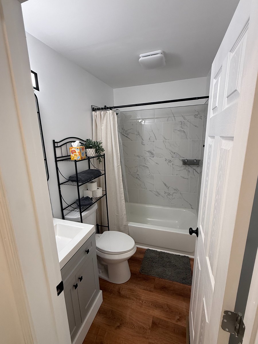 Furnished Finder property 1008296_1 photo 13