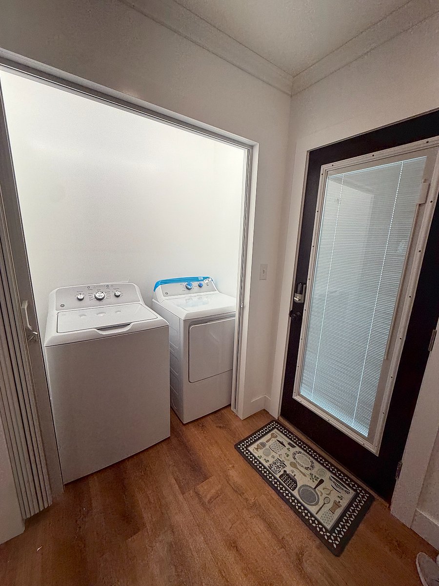 Furnished Finder property 1008296_1 photo 16