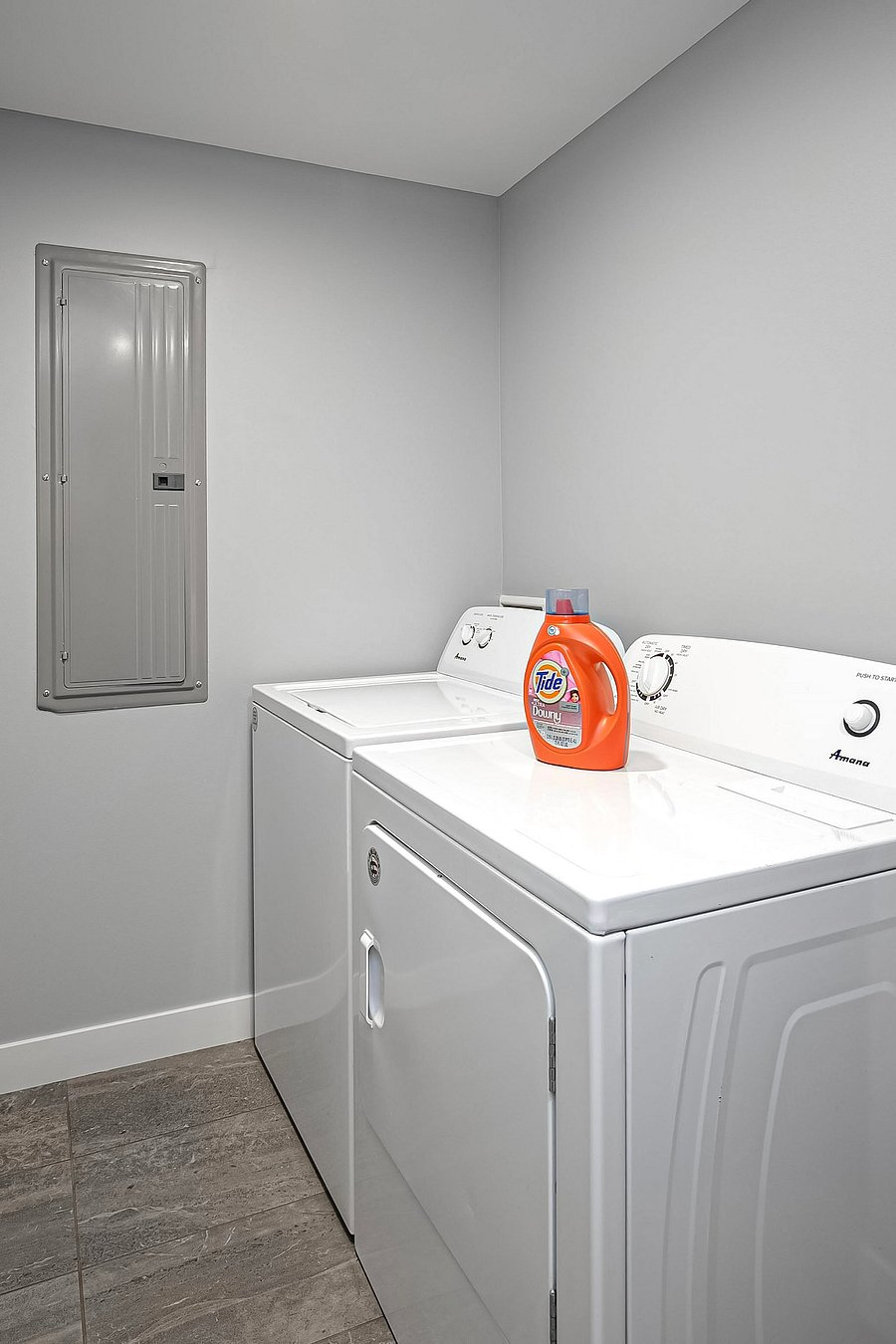basement laundry