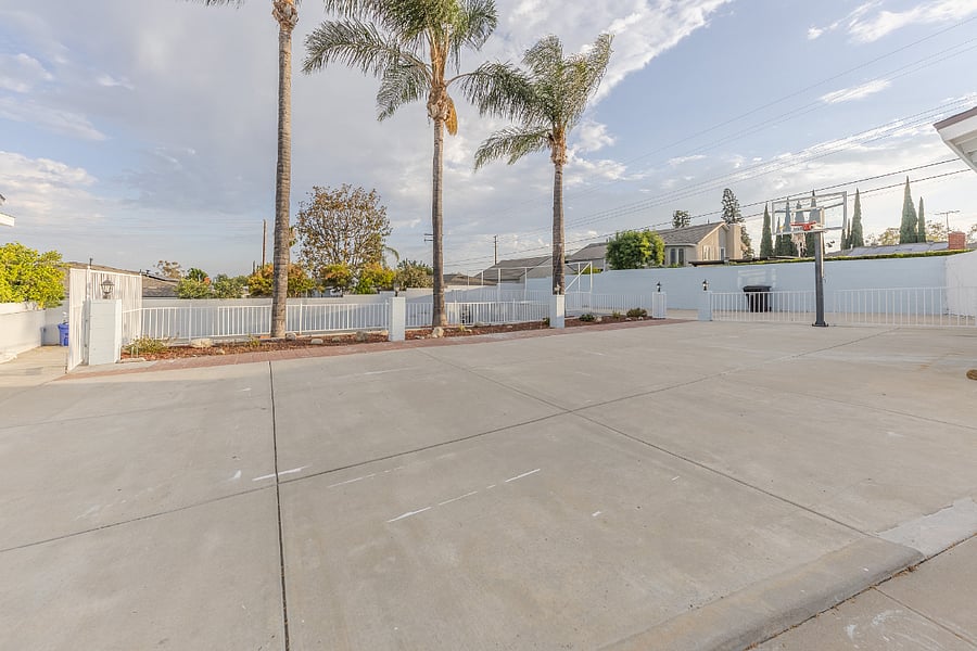 Furnished Finder property 1008306_1 photo 12