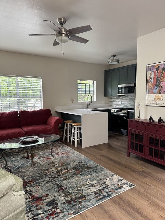 Furnished Finder property 1008312_1 photo 1