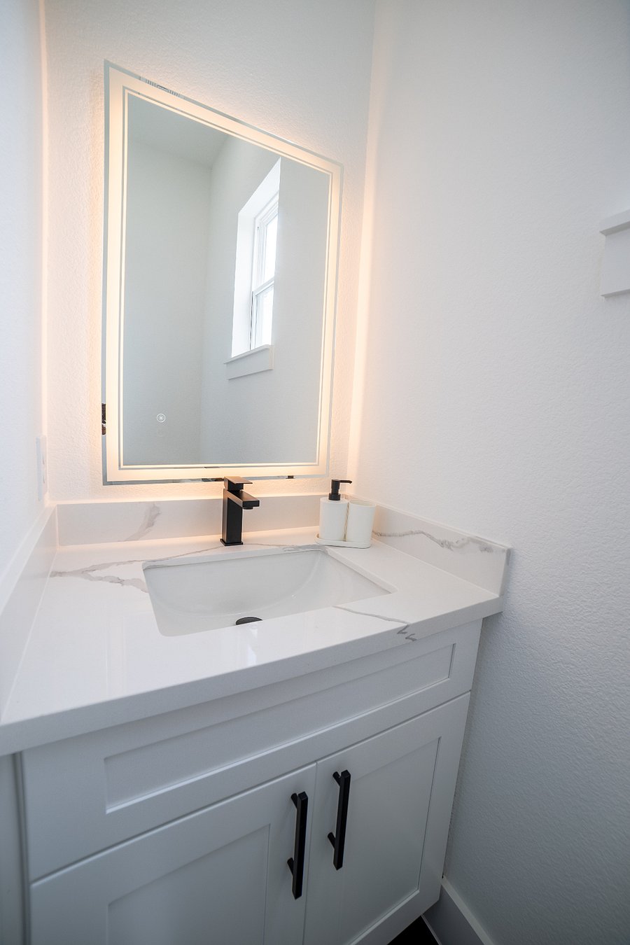 Furnished Finder property 1008317_1 photo 12