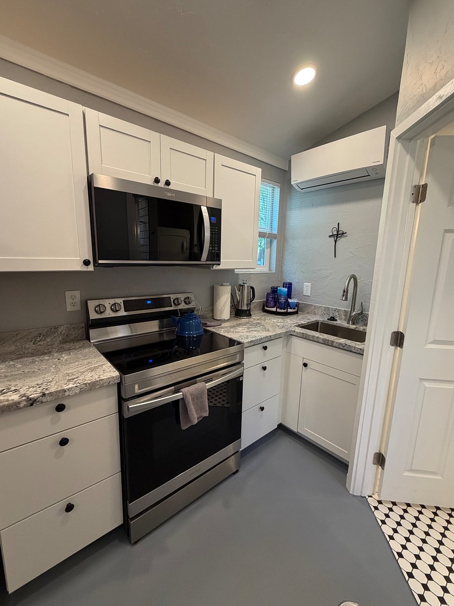 Furnished Finder property 1008322_1 photo 12