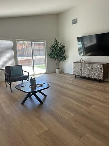 Furnished Finder property 1008327_1 photo 4