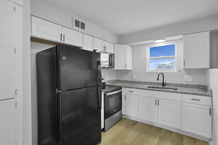 Furnished Finder property 1008333_1 photo 21