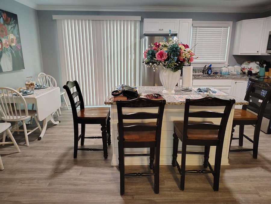 Furnished Finder property 1008335_1 photo 3
