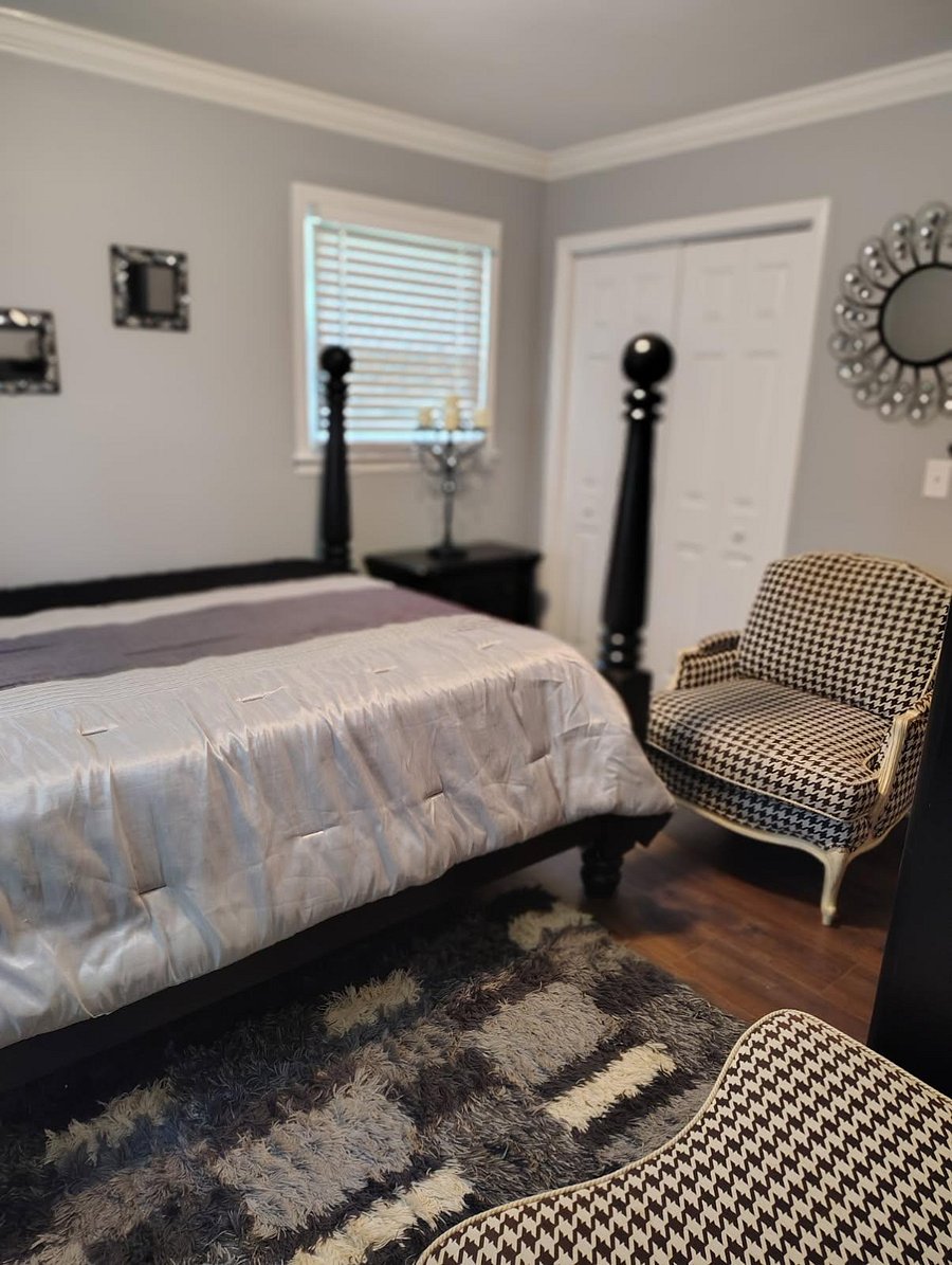 Furnished Finder property 1008335_1 photo 10