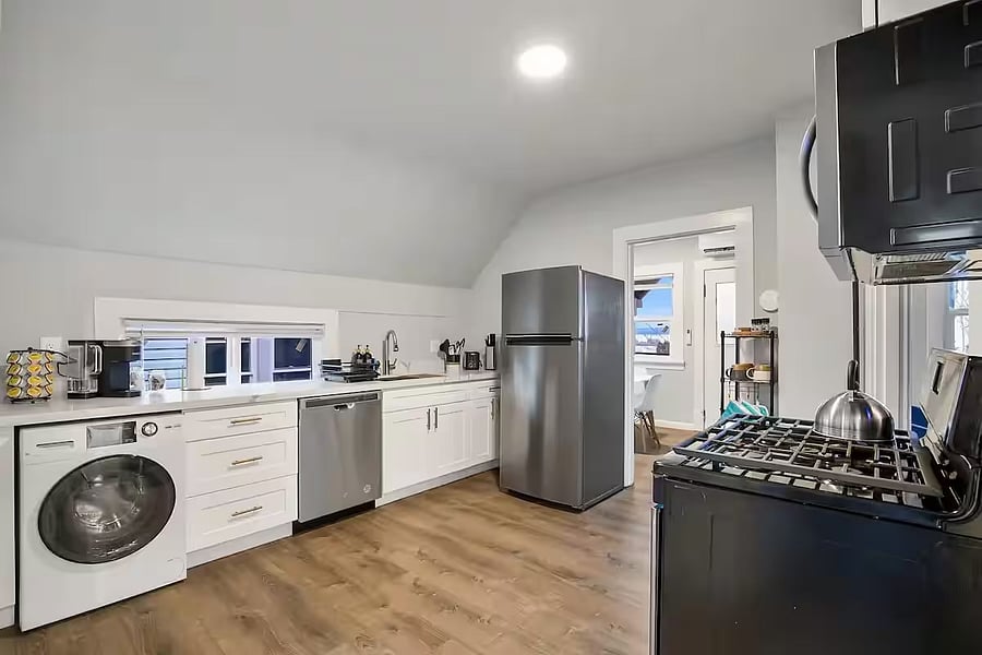 Furnished Finder property 1008341_1 photo 11