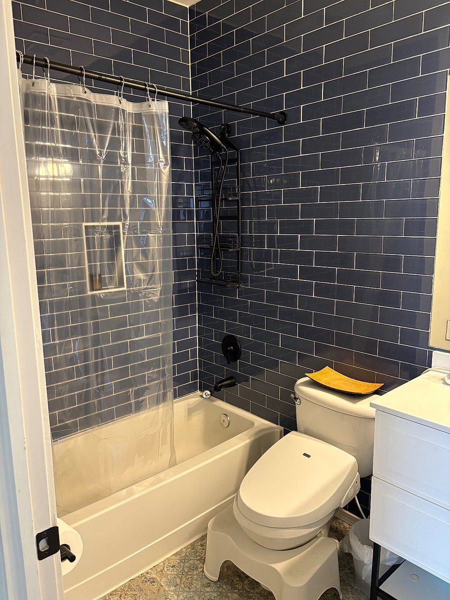 Second floor bath