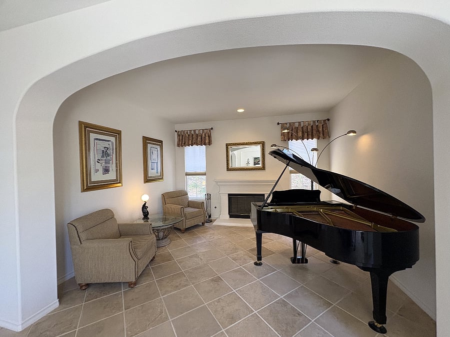 Furnished Finder property 1008346_1 photo 12