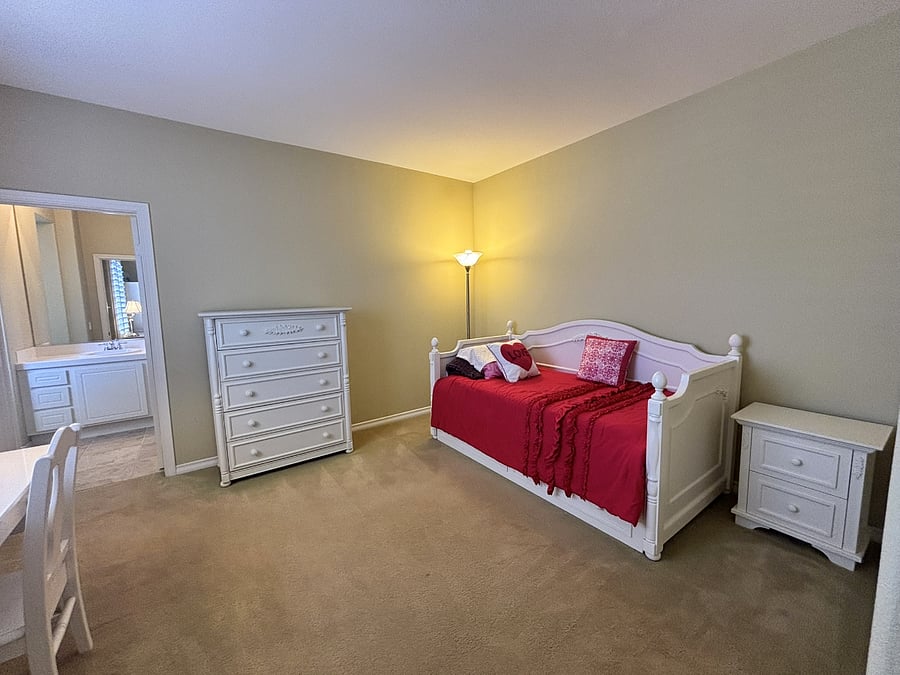 Furnished Finder property 1008346_1 photo 21
