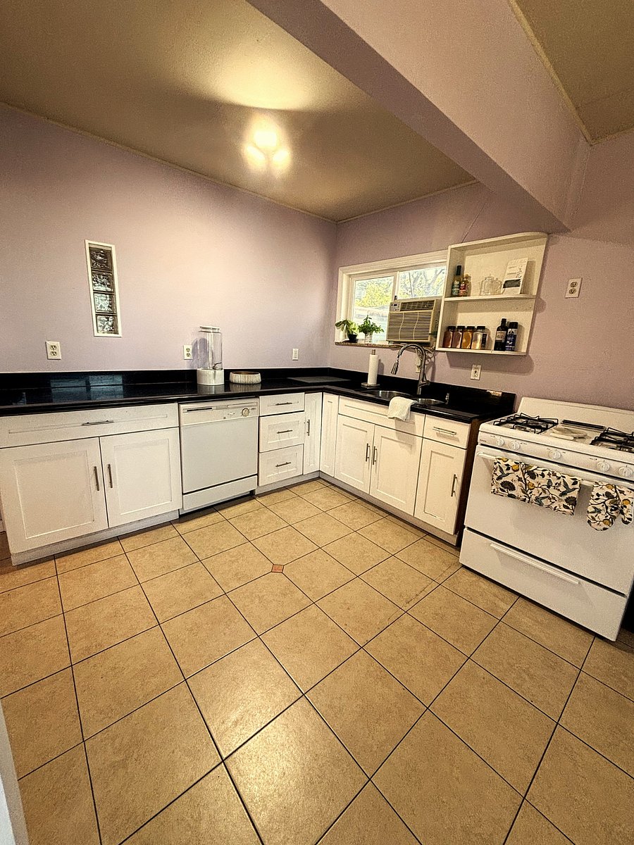 Furnished Finder property 1008349_1 photo 7