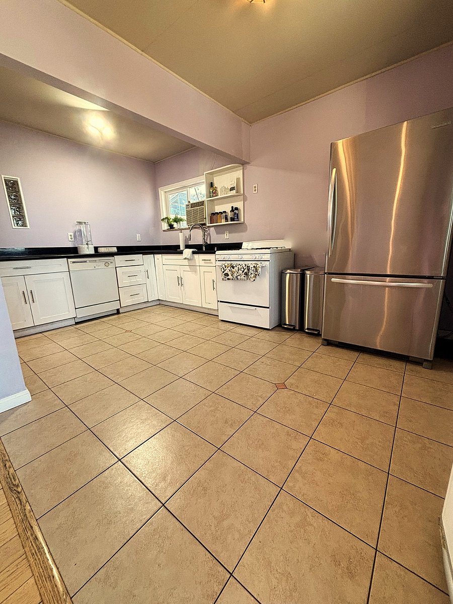 Furnished Finder property 1008349_1 photo 8