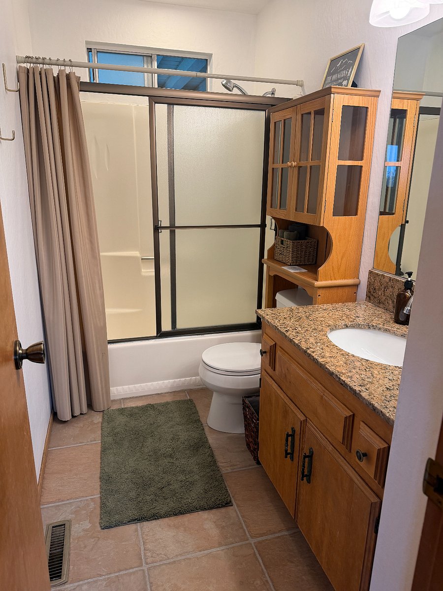 Furnished Finder property 1008353_1 photo 42