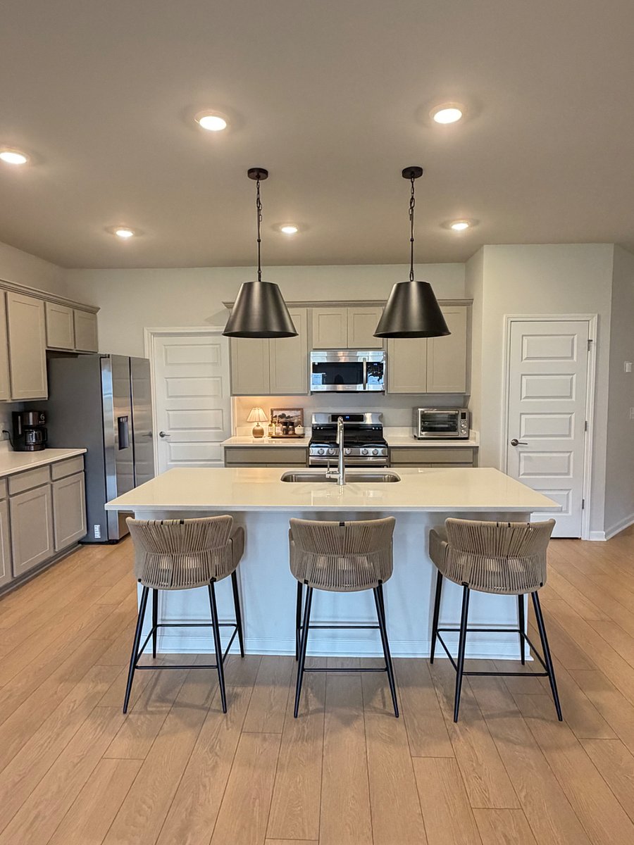 Furnished Finder property 1008368_1 photo 17