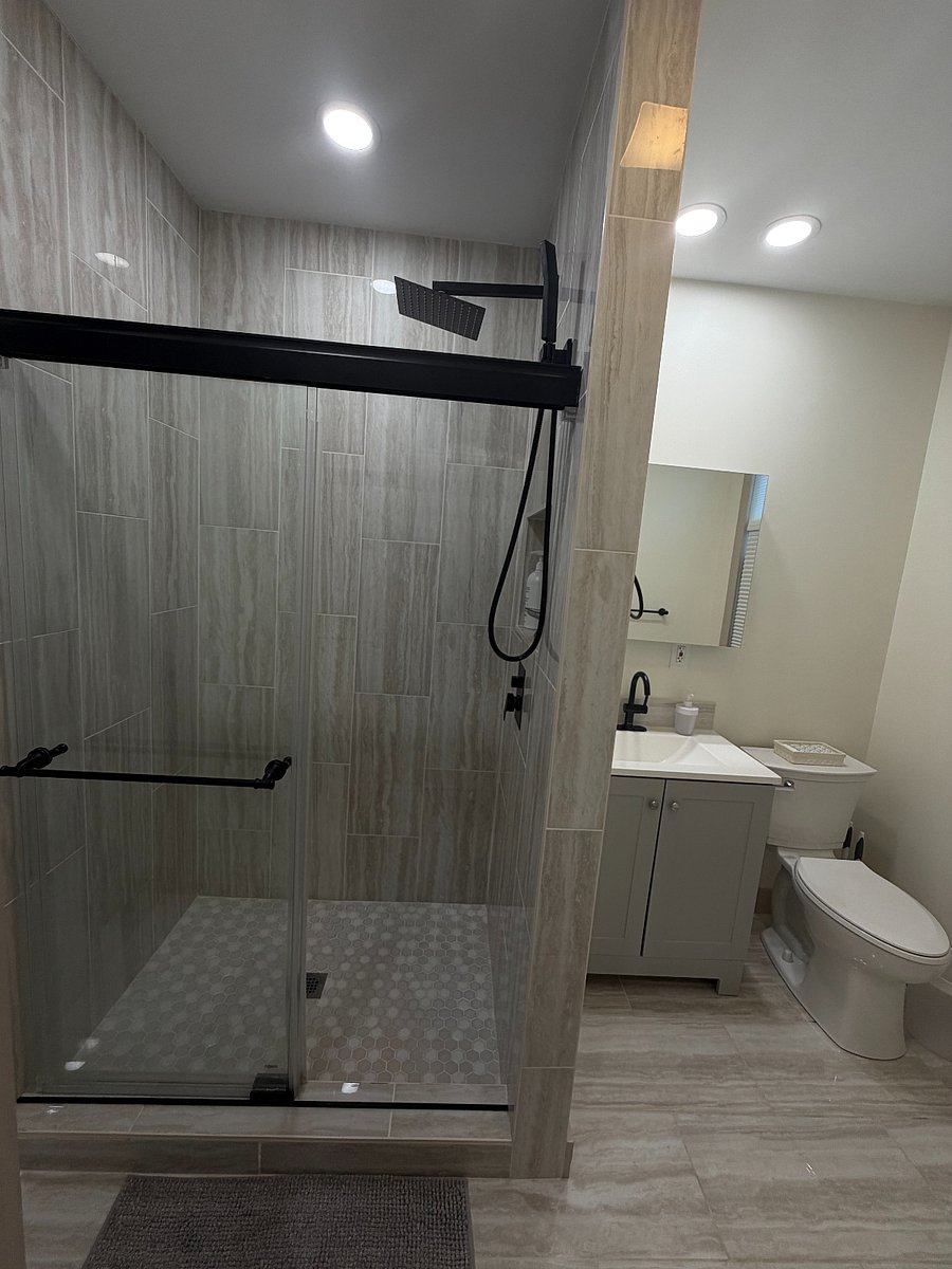 Furnished Finder property 1008389_1 photo 3