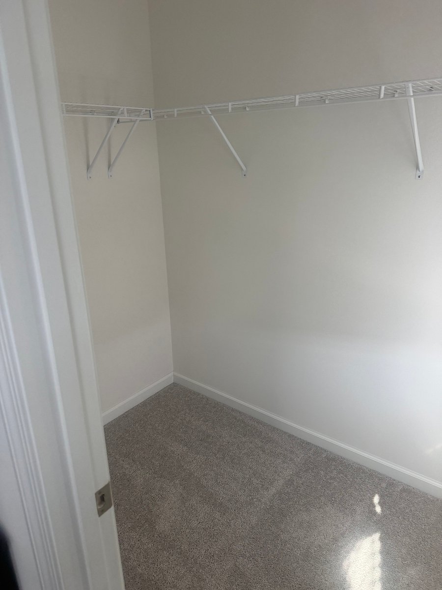 Furnished Finder property 1008396_1 photo 12