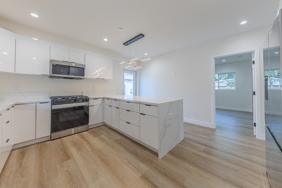 Furnished Finder property 1008403_1 photo 8
