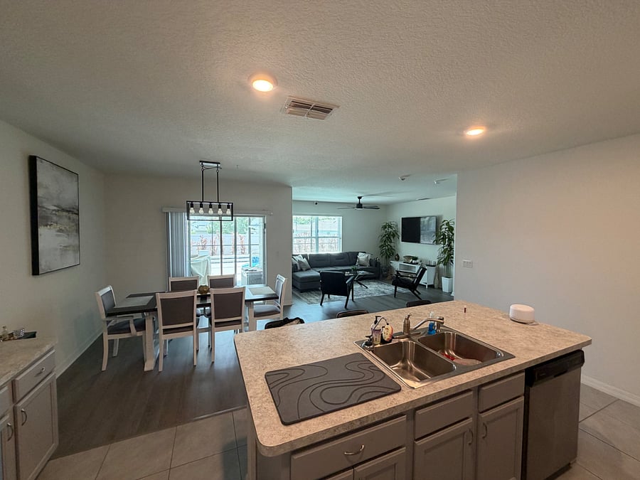 Furnished Finder property 1008411_1 photo 5
