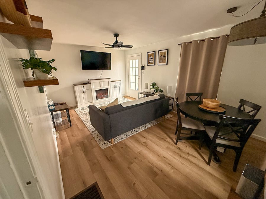 Furnished Finder property 1008413_1 photo 3