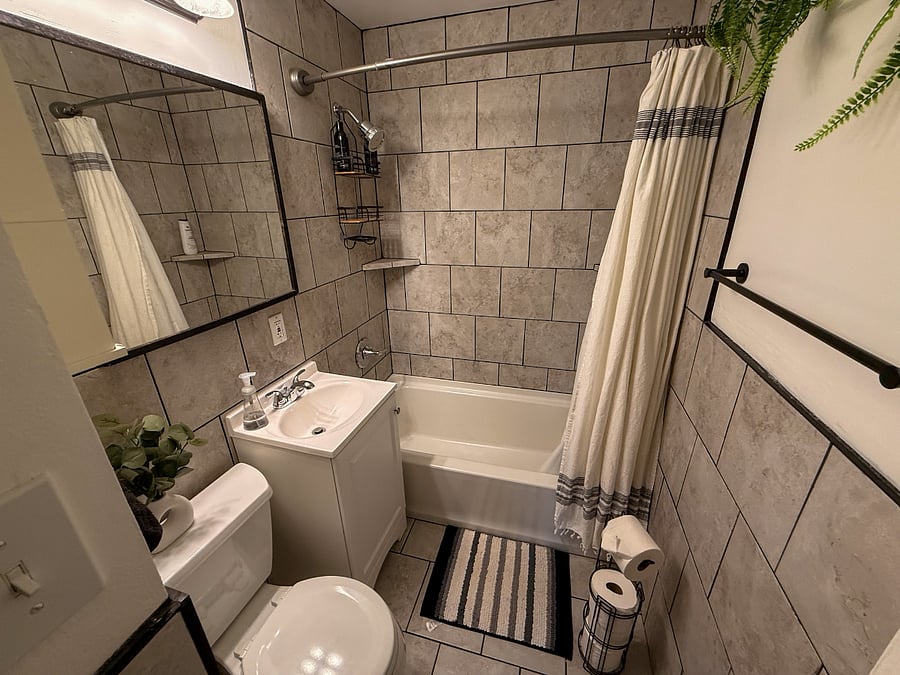 Furnished Finder property 1008413_1 photo 9