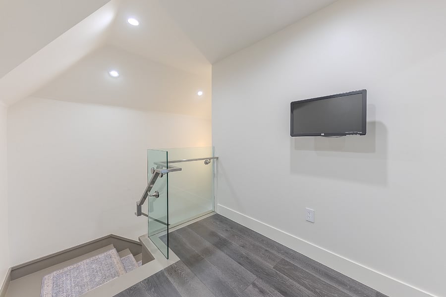 Furnished Finder property 1008421_1 photo 40