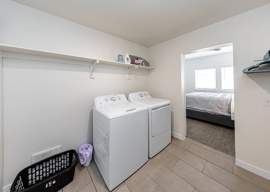 Furnished Finder property 1008440_1 photo 25