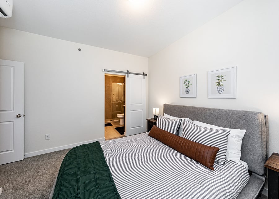Furnished Finder property 1008440_5 photo 15