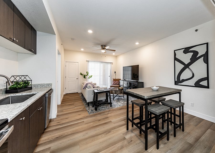 Furnished Finder property 1008440_9 photo 13