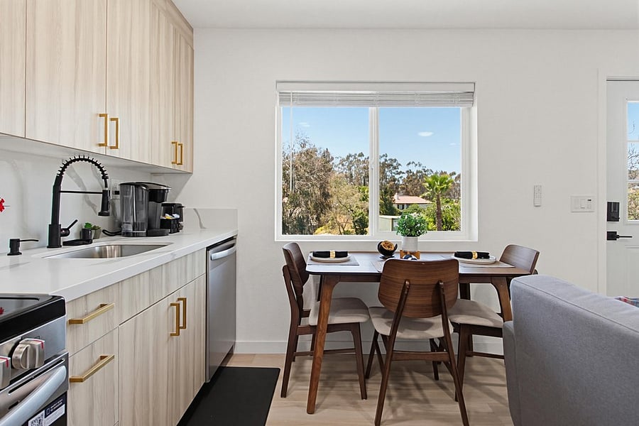 Furnished Finder property 1008444_1 photo 7