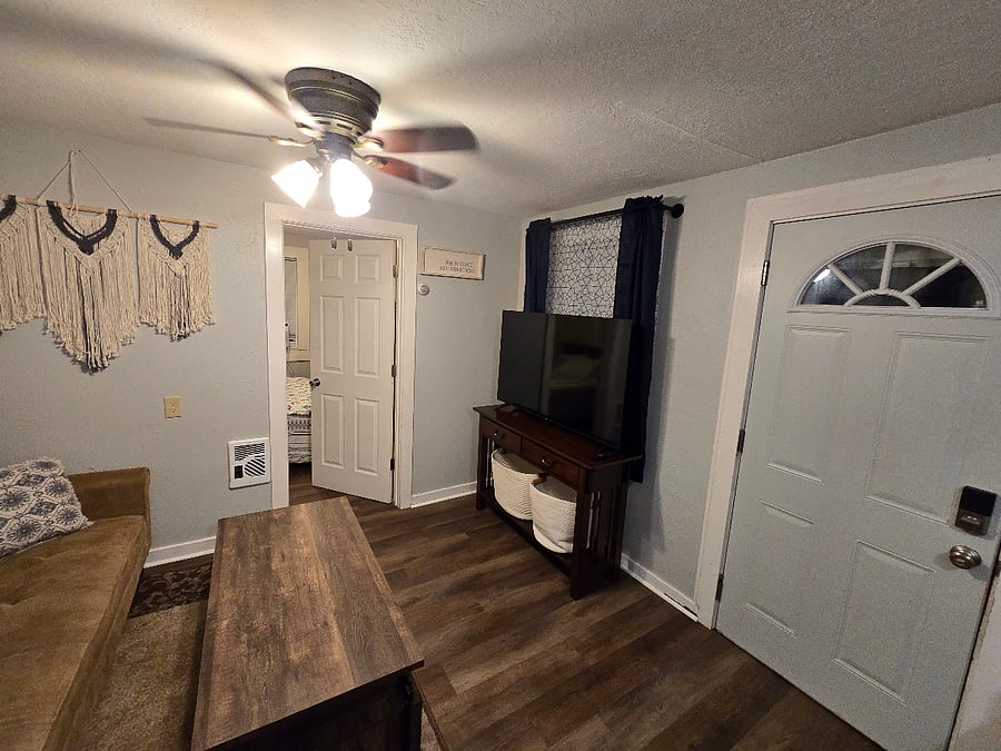 Furnished Finder property 1008445_1 photo 4
