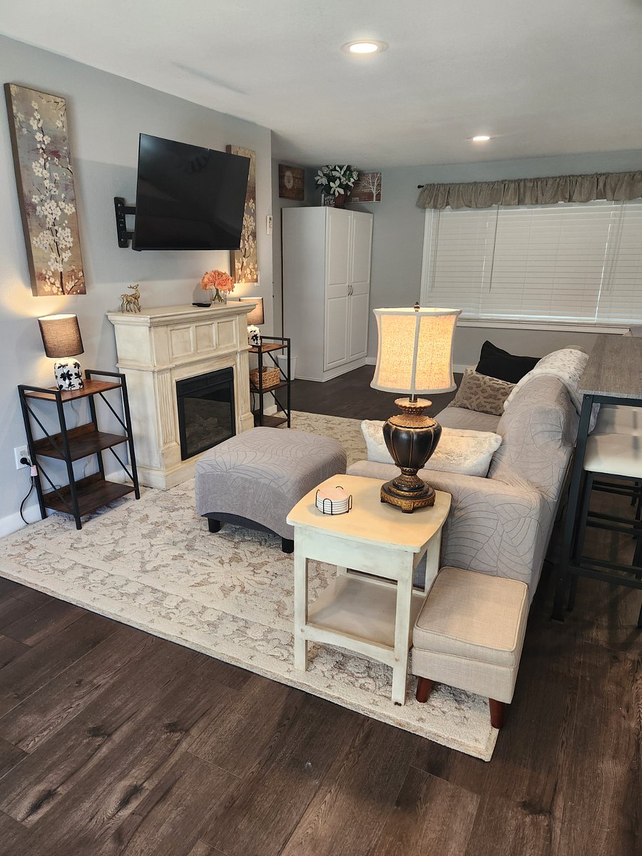 Furnished Finder property 1008449_1 photo 3