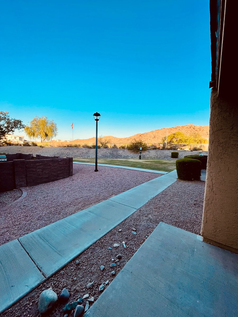 Furnished Finder property 1008453_1 photo 3