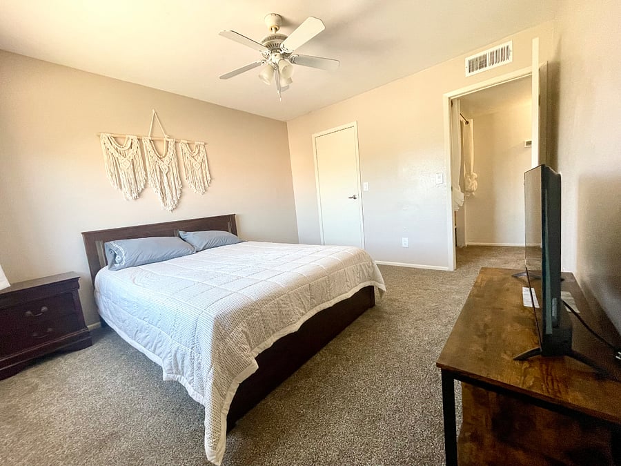 Furnished Finder property 1008453_1 photo 16