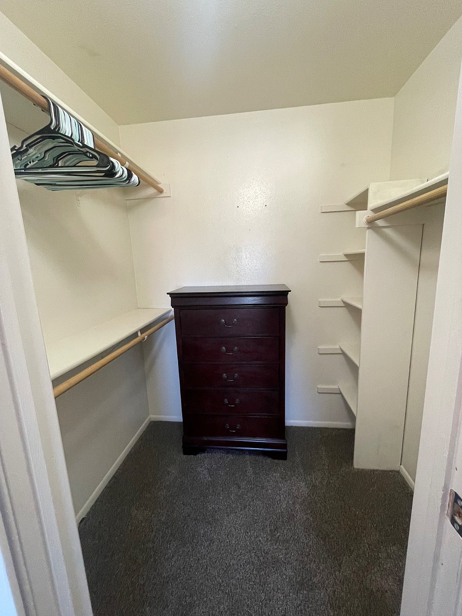 Furnished Finder property 1008453_1 photo 17