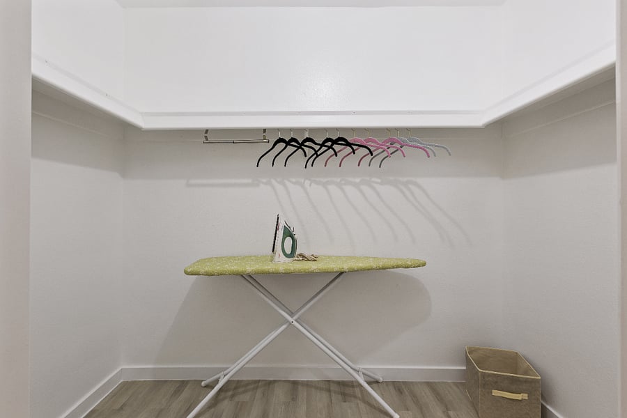 Furnished Finder property 1008457_1 photo 3