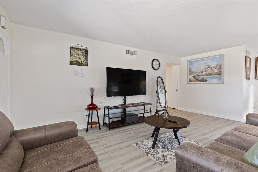 Furnished Finder property 1008457_1 photo 10