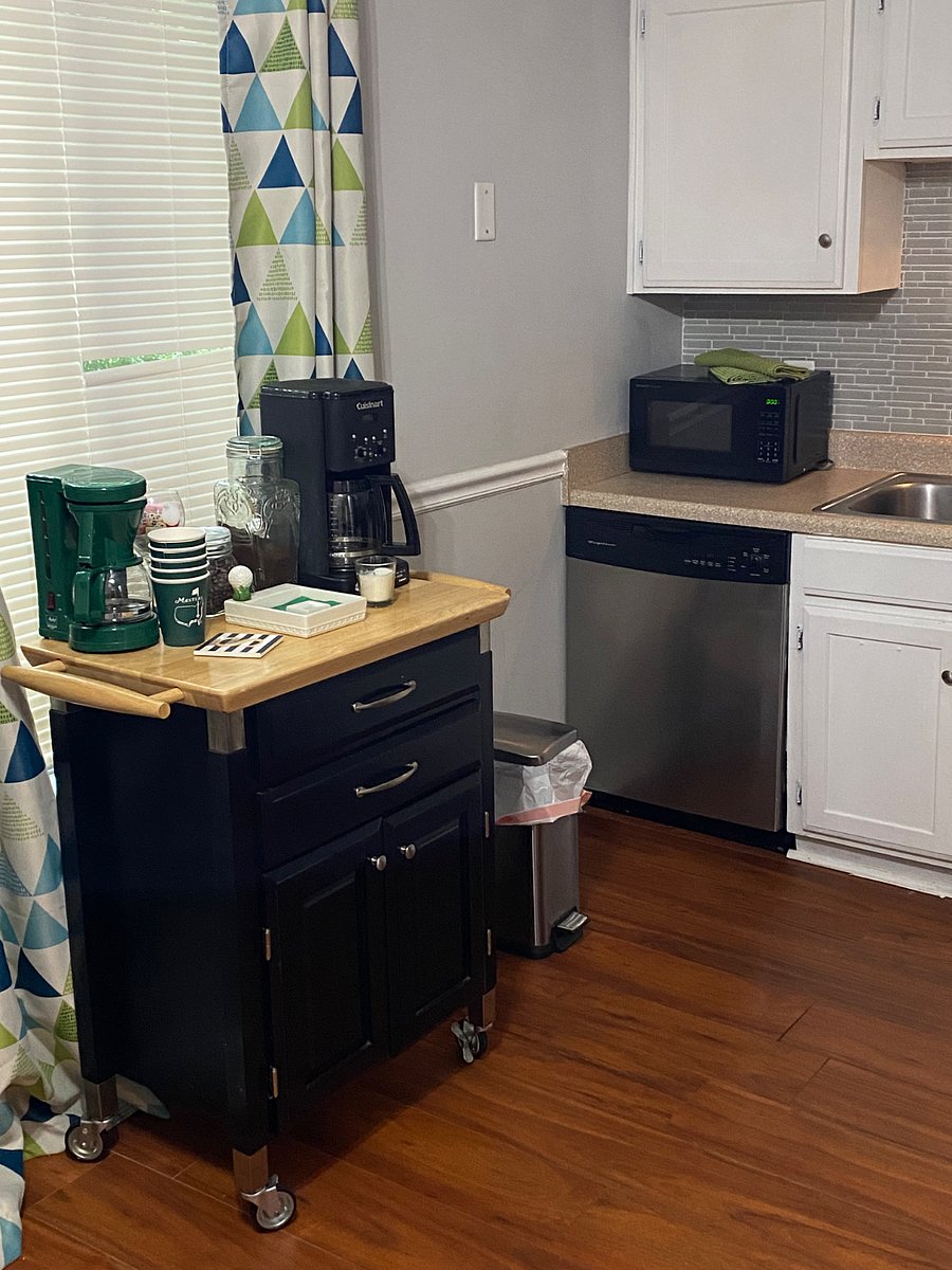 Furnished Finder property 1008460_1 photo 10