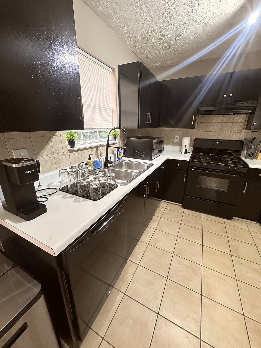Furnished Finder property 1008464_1 photo 7
