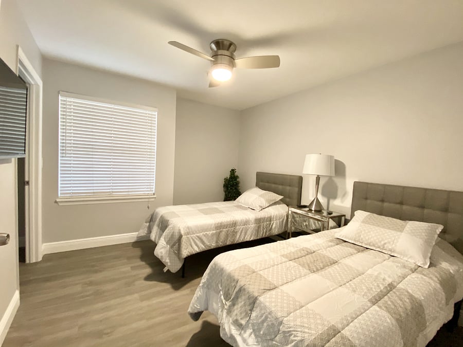Furnished Finder property 1008476_1 photo 9